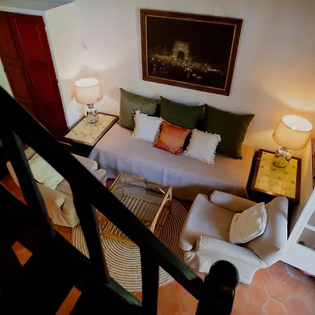 Casa Lucia Yellow Gazatika